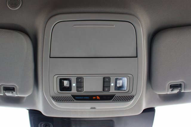 Used 2022 Ford Explorer XLT w/ Equipment Group 202A image 30