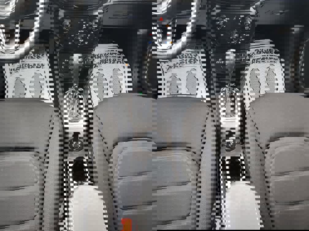 Used 2022 Jeep Renegade Latitude w/ Convenience Group image 21