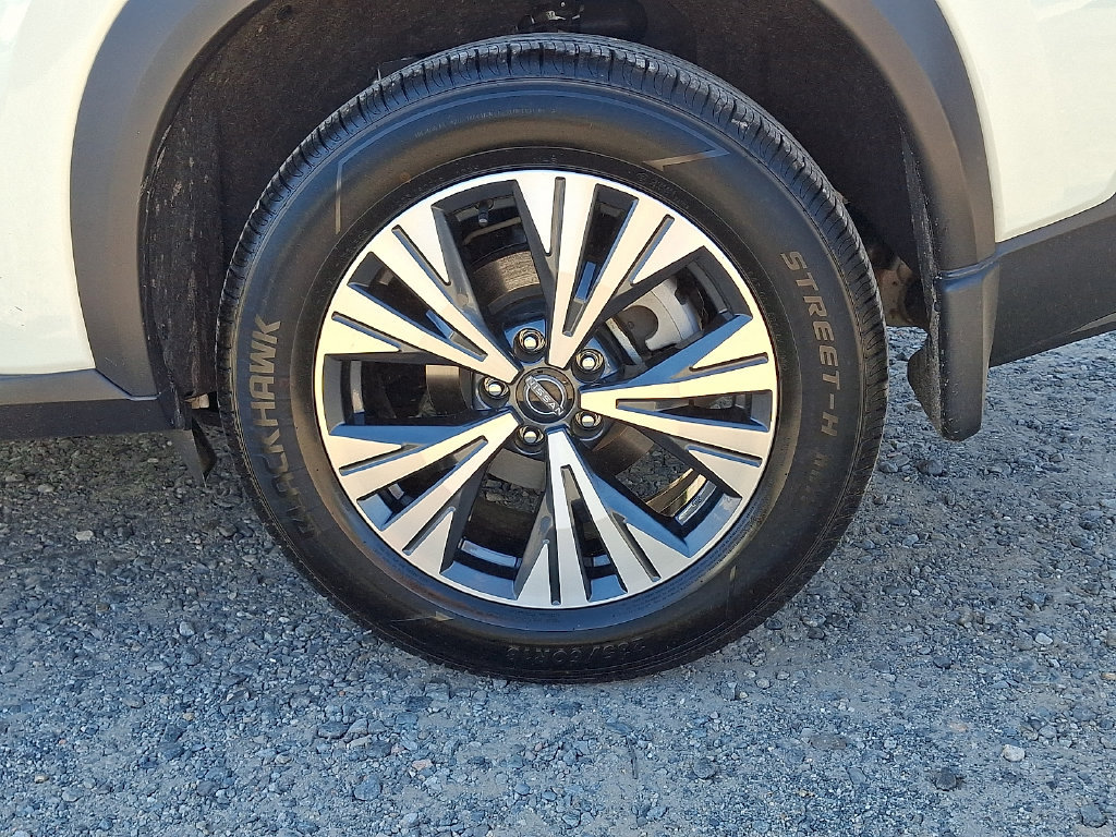 Used 2023 Nissan Rogue SV AWD/4WD image 31
