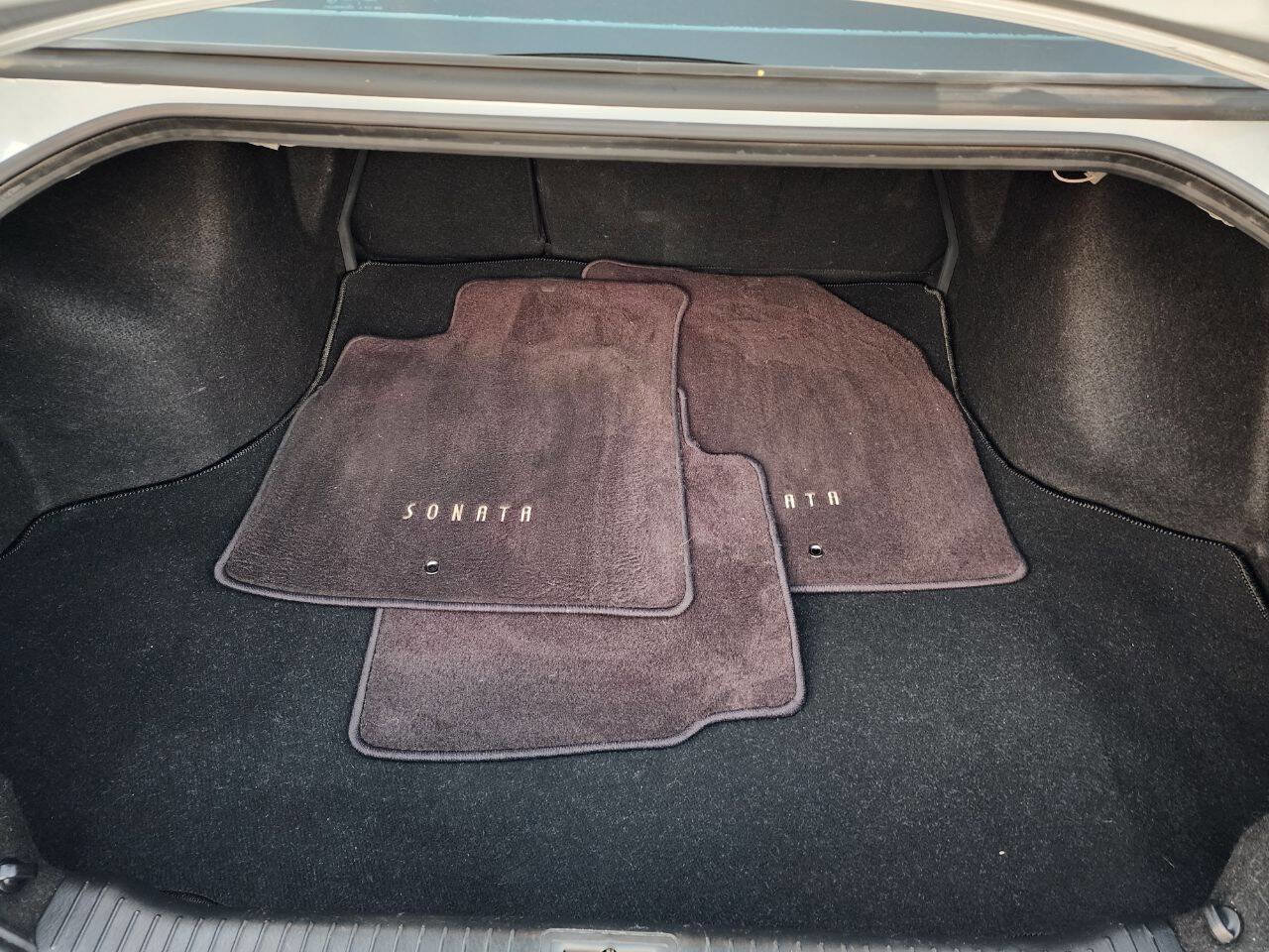 Used 2005 Hyundai Sonata GLS image 24