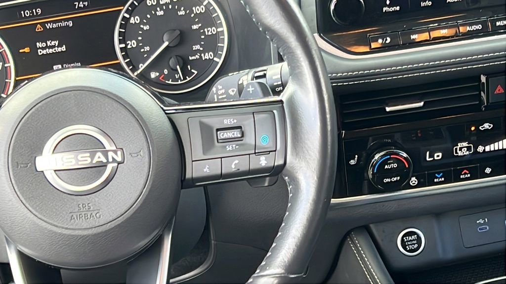 Used 2023 Nissan Rogue SL w/ SL Premium Package image 28