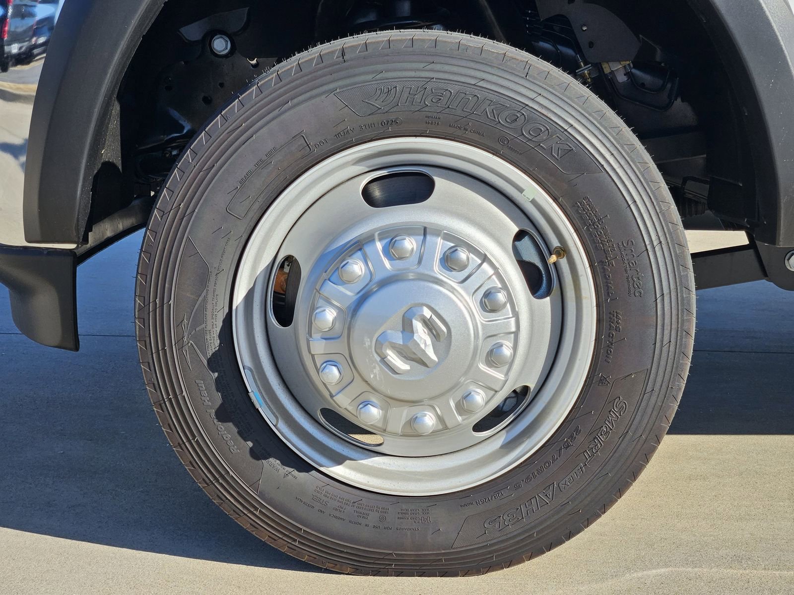 New 2026 RAM 5500 Tradesman w/ Chrome Appearance Group image 12