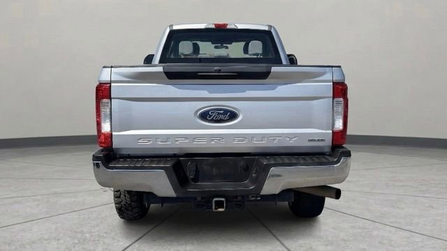 Used 2018 Ford F250 XL w/ Power Equipment Group image 4