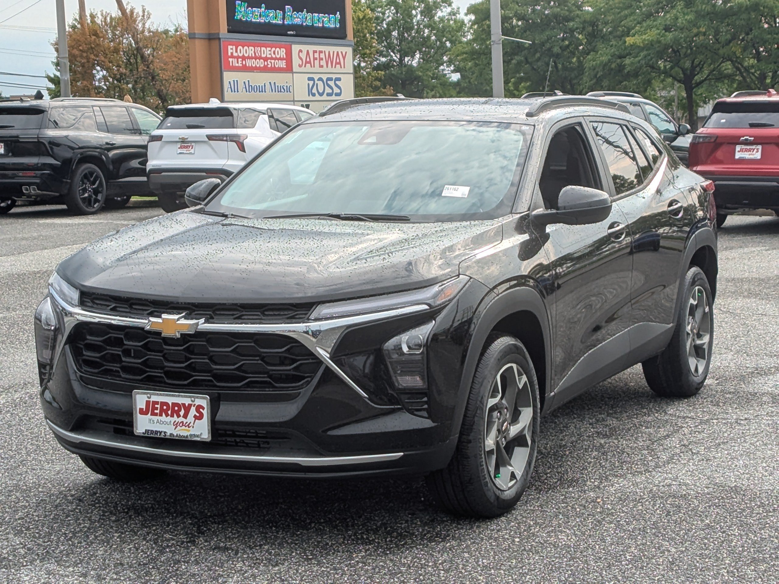 New 2026 Chevrolet Trax LT FWD image 4