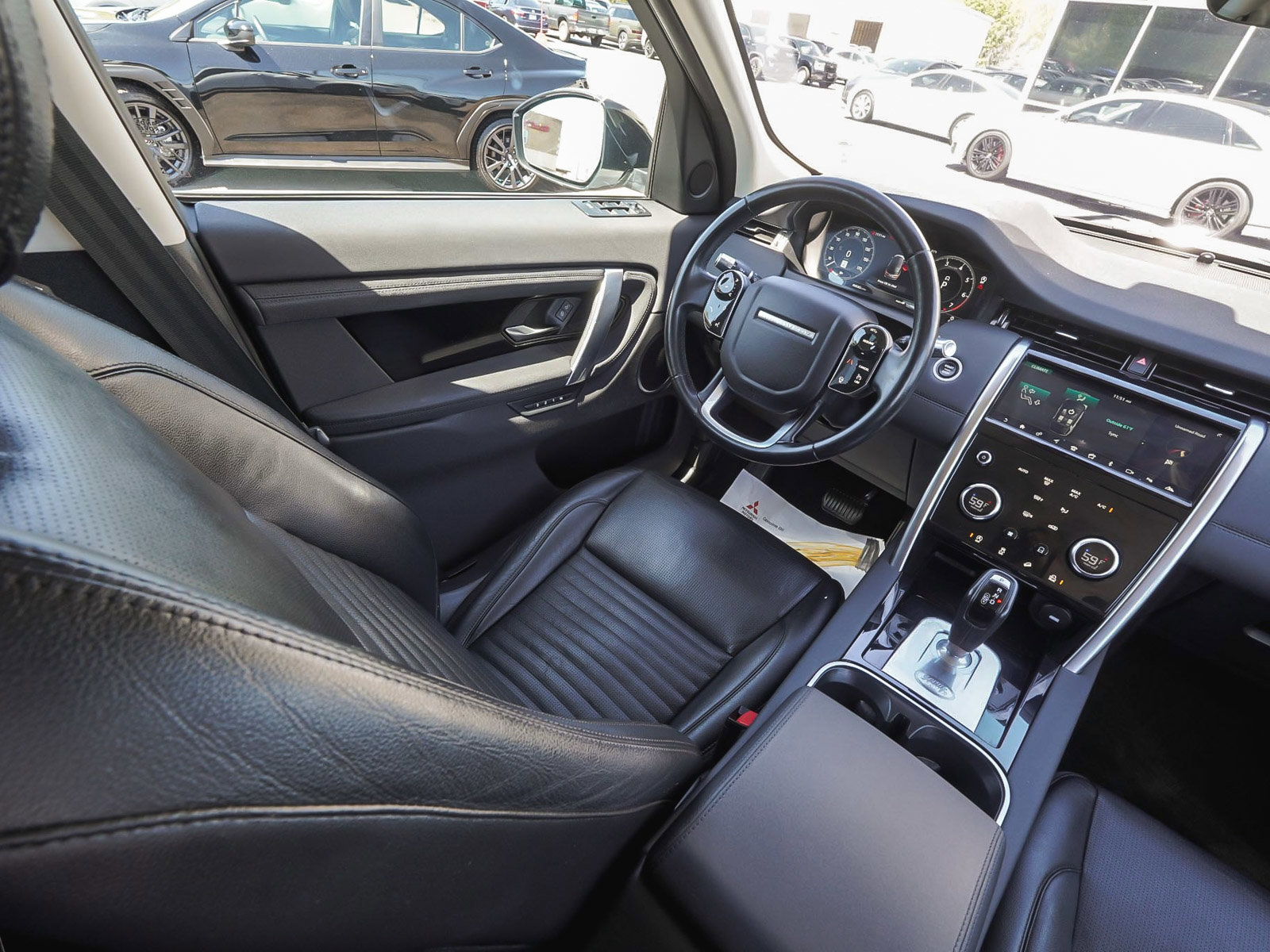 Used 2020 Land Rover Discovery Sport SE AWD/4WD image 41