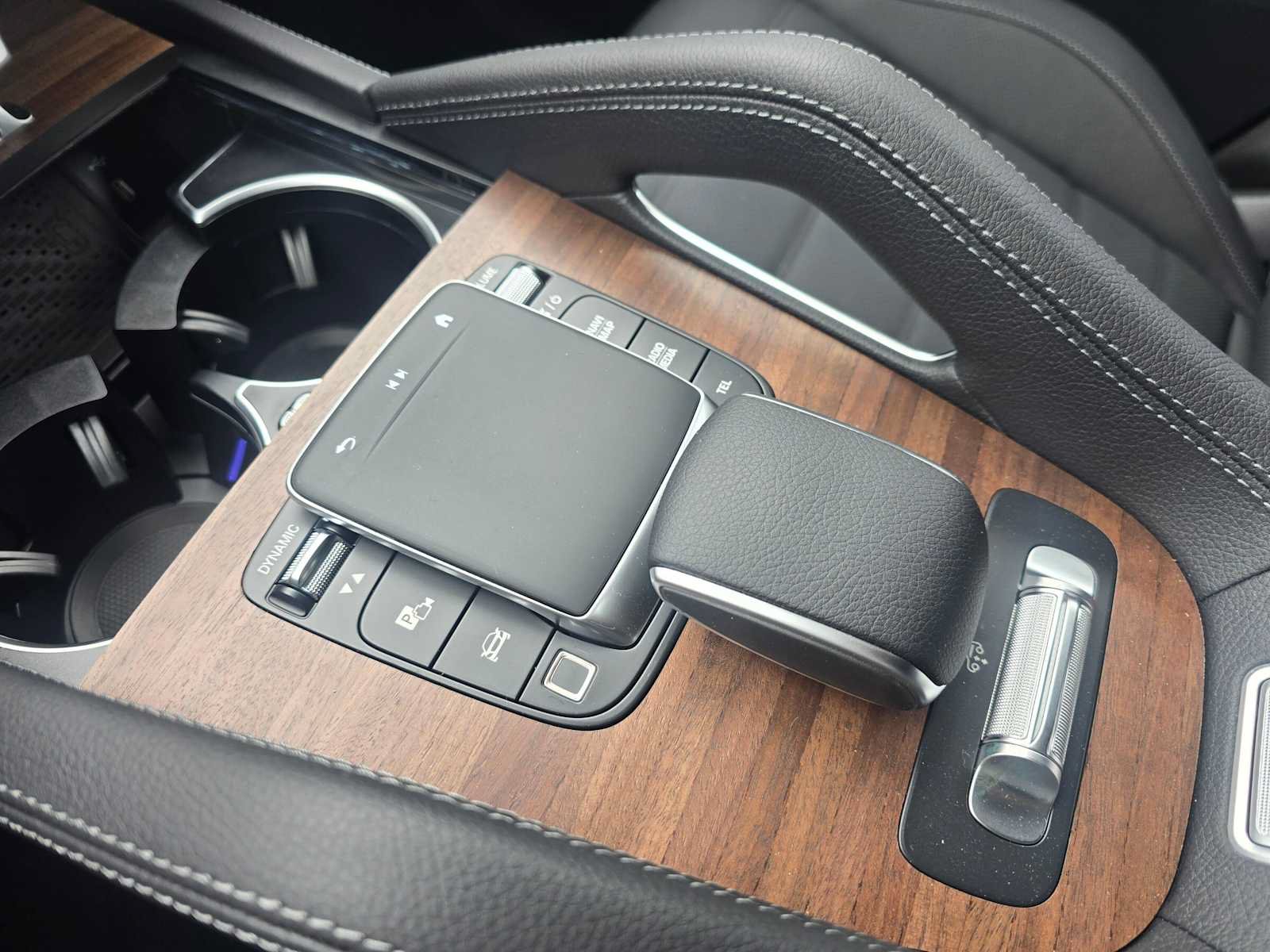 New 2026 Mercedes-Benz GLS 580 4MATIC image 32