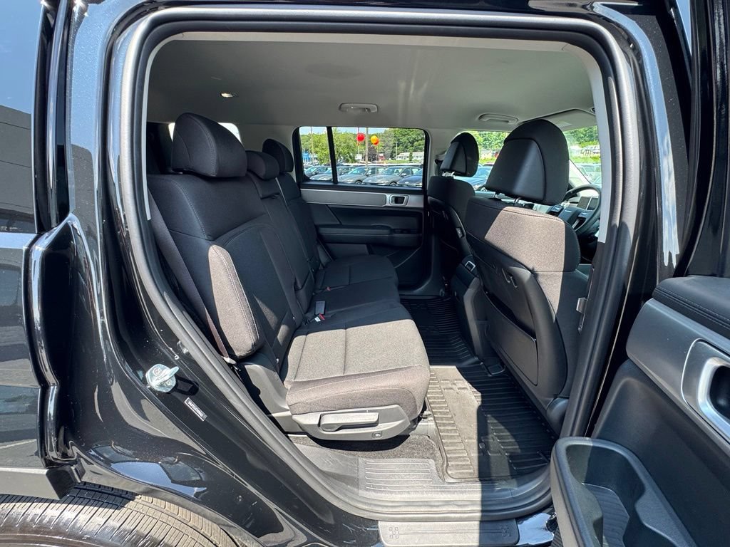Certified 2026 Hyundai Santa Fe SE AWD/4WD image 32