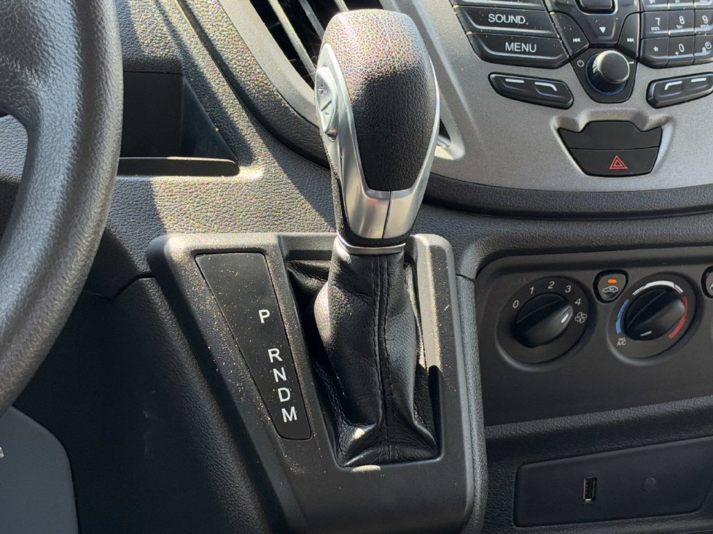 Certified 2018 Ford Transit 350 XL RWD image 17
