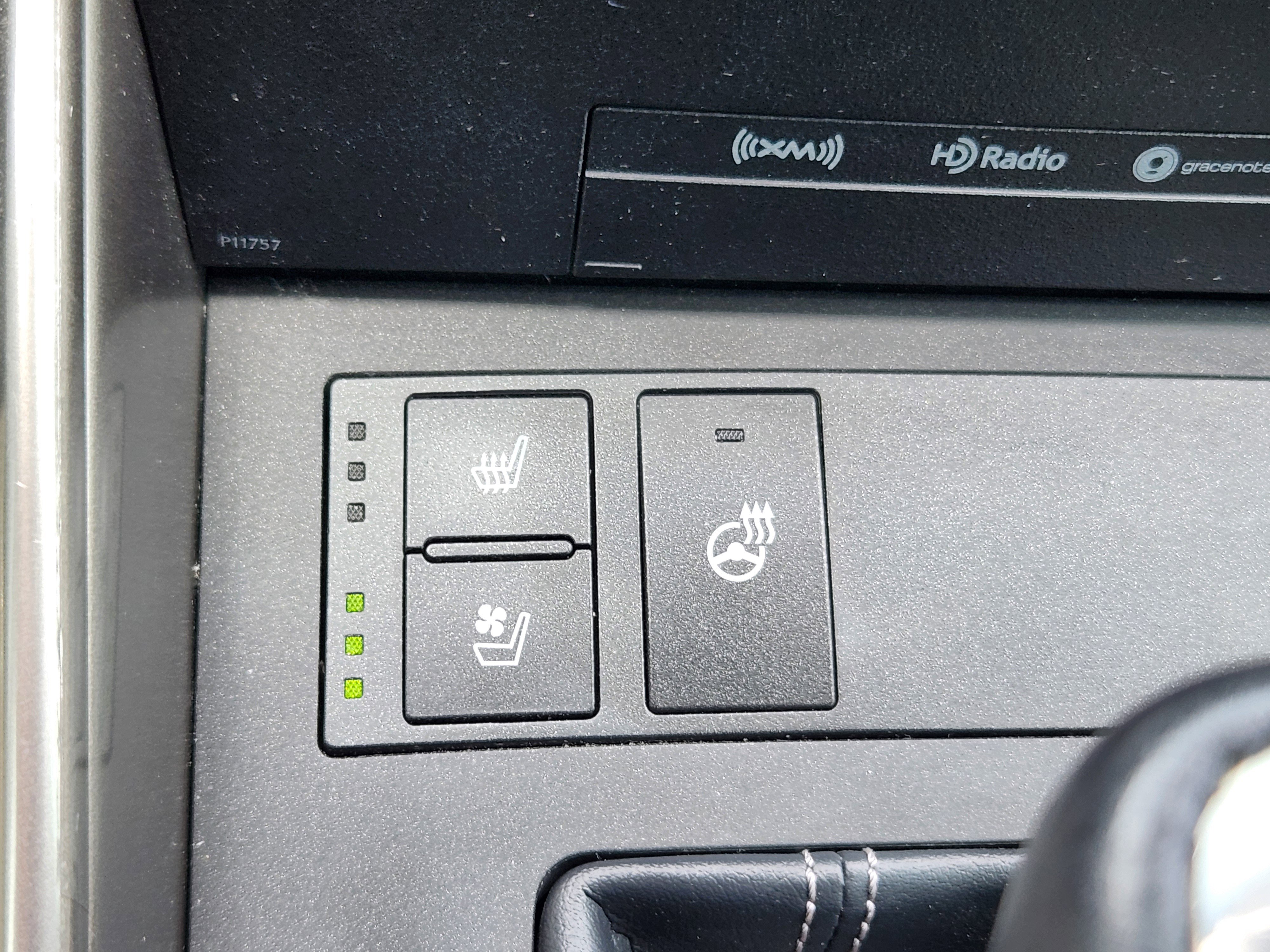 Used 2018 Lexus IS 300 AWD w/ Comfort Package image 27