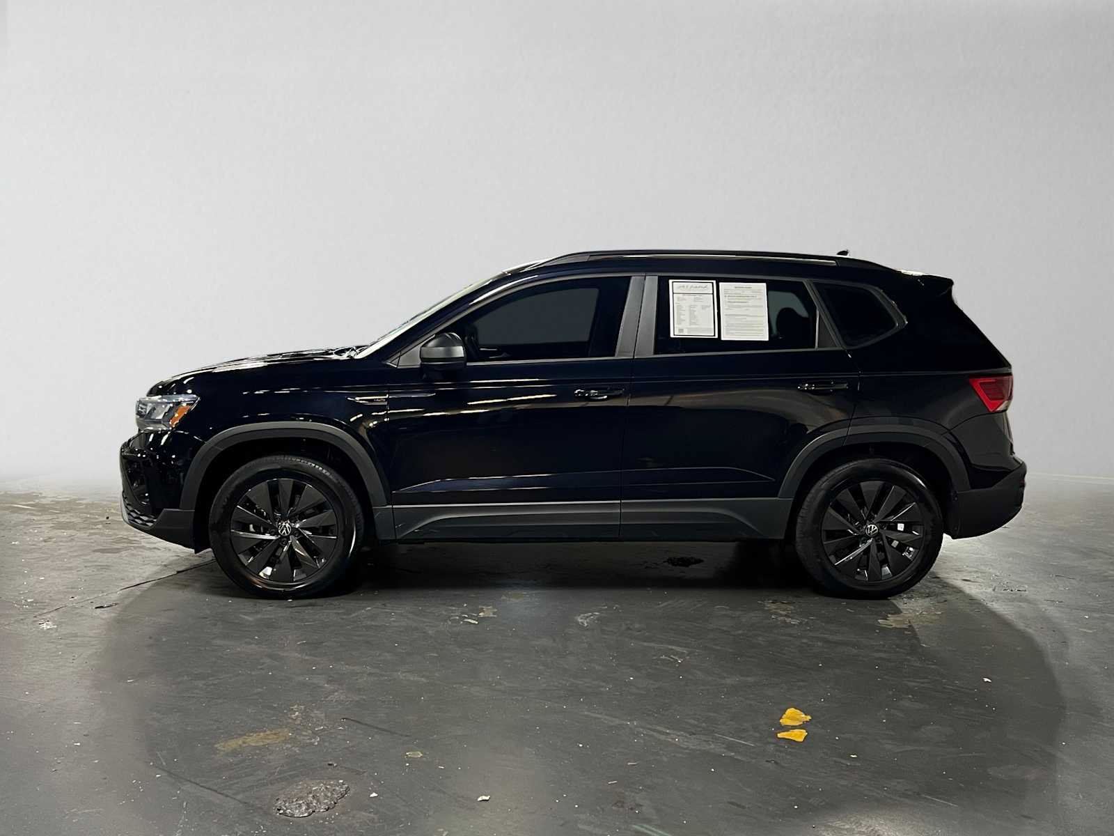Used 2022 Volkswagen Taos S AWD/4WD image 6