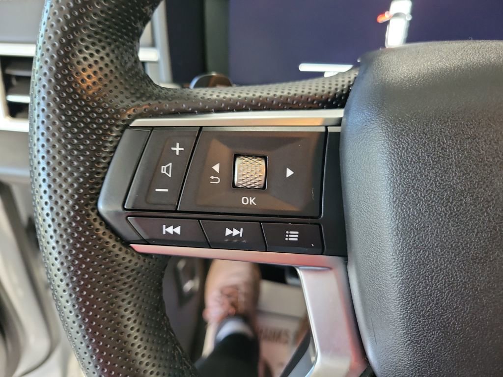 Used 2024 Mitsubishi Outlander SEL image 12