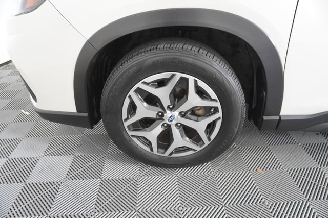 Used 2021 Subaru Forester Premium image 16