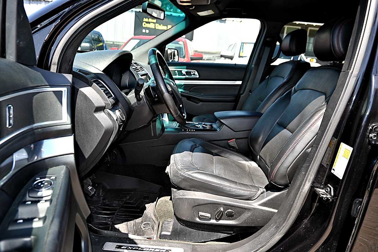 Used 2016 Ford Explorer Sport AWD/4WD image 19