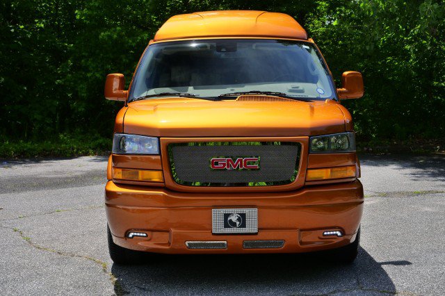 Used 2025 GMC Savana 2500 Extended w/ Driver Convenience Package RWD image 5