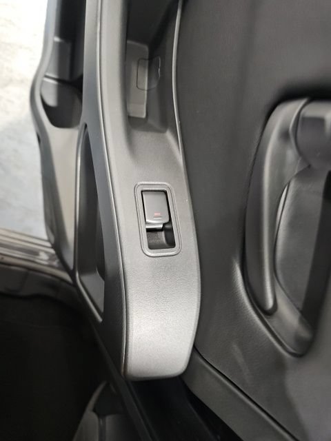 New 2026 Nissan Frontier SV w/ SV Convenience Package AWD/4WD image 19