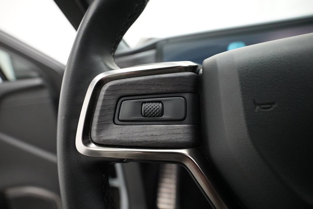 Used 2022 Rivian R1T Adventure image 22