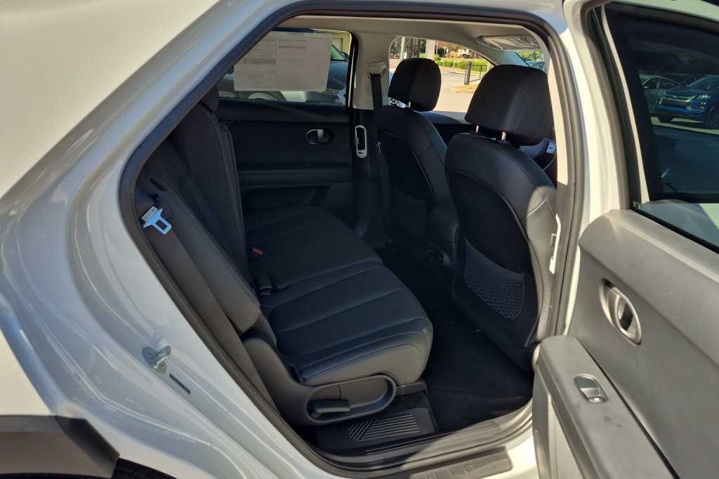 New 2027 Hyundai Ioniq 5 SEL RWD image 18