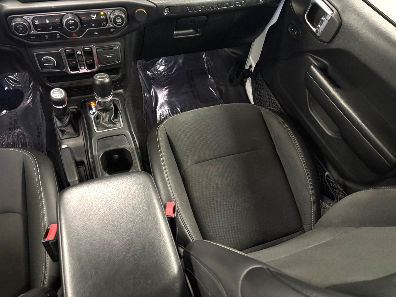 Used 2021 Jeep Wrangler Unlimited Sport AWD/4WD image 17