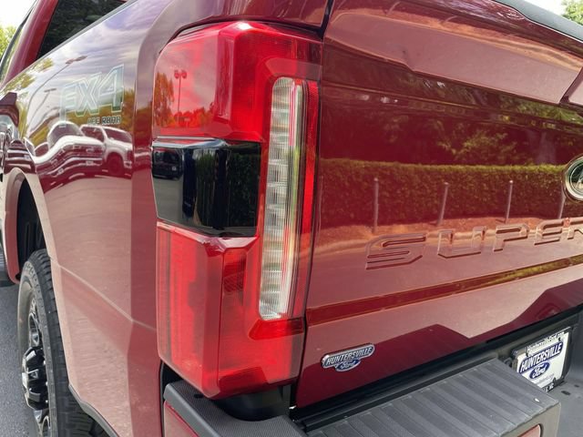 New 2026 Ford F250 Lariat w/ Black Appearance Package AWD/4WD image 37