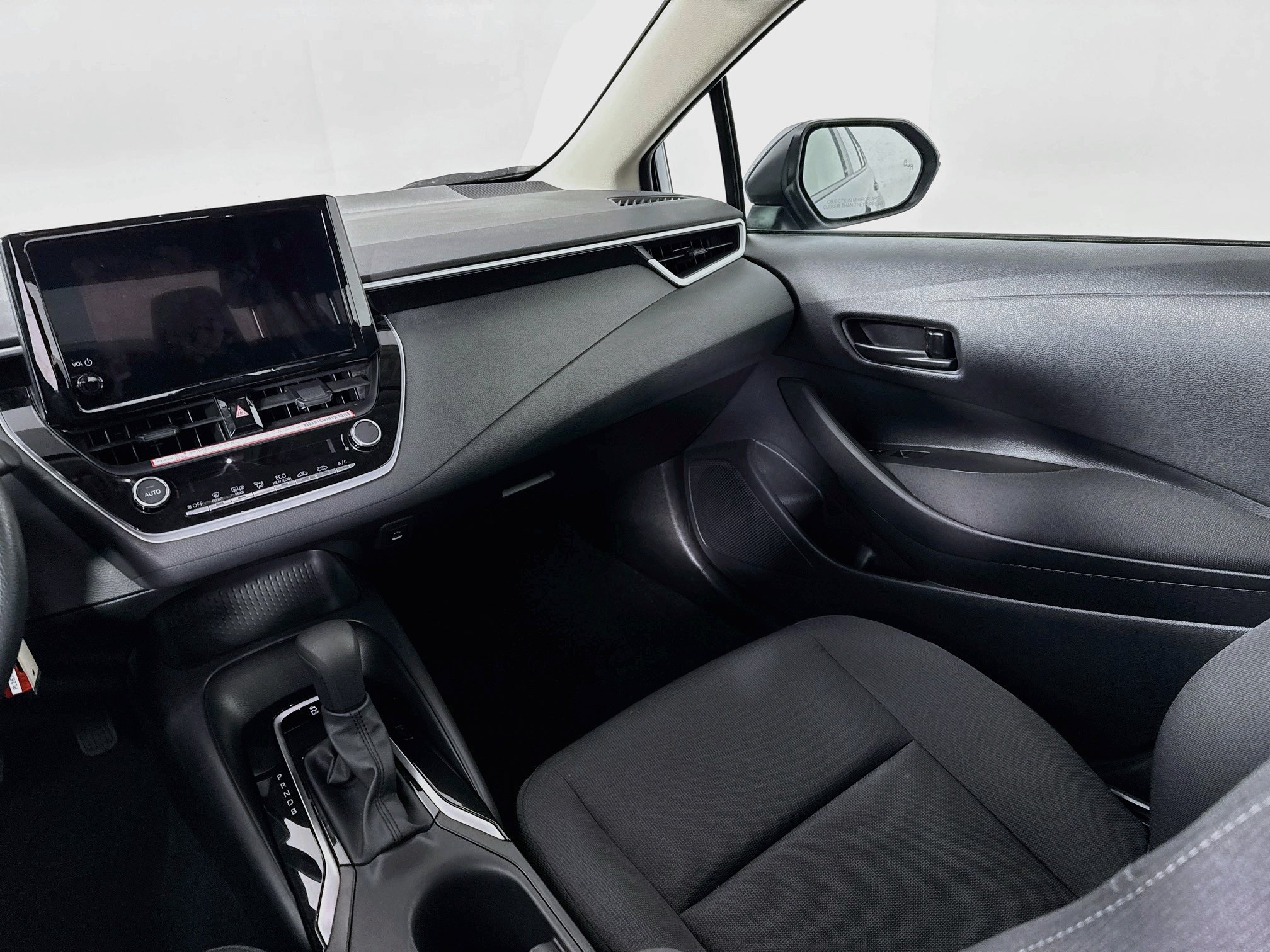 Certified 2026 Toyota Corolla LE FWD image 21