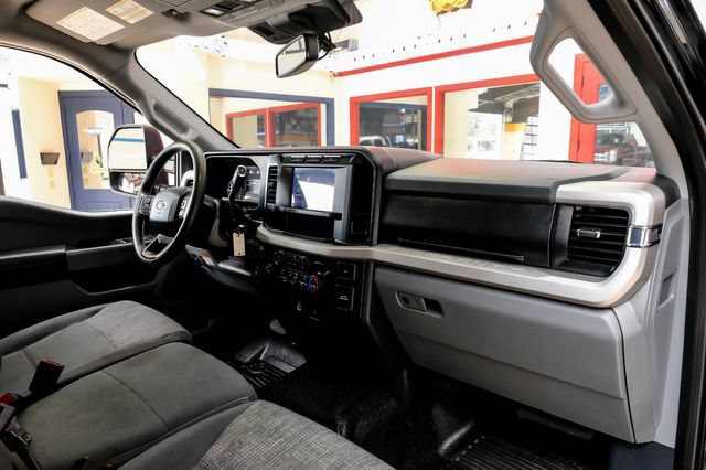 Used 2023 Ford F450 XLT w/ XLT Value Package AWD/4WD image 14