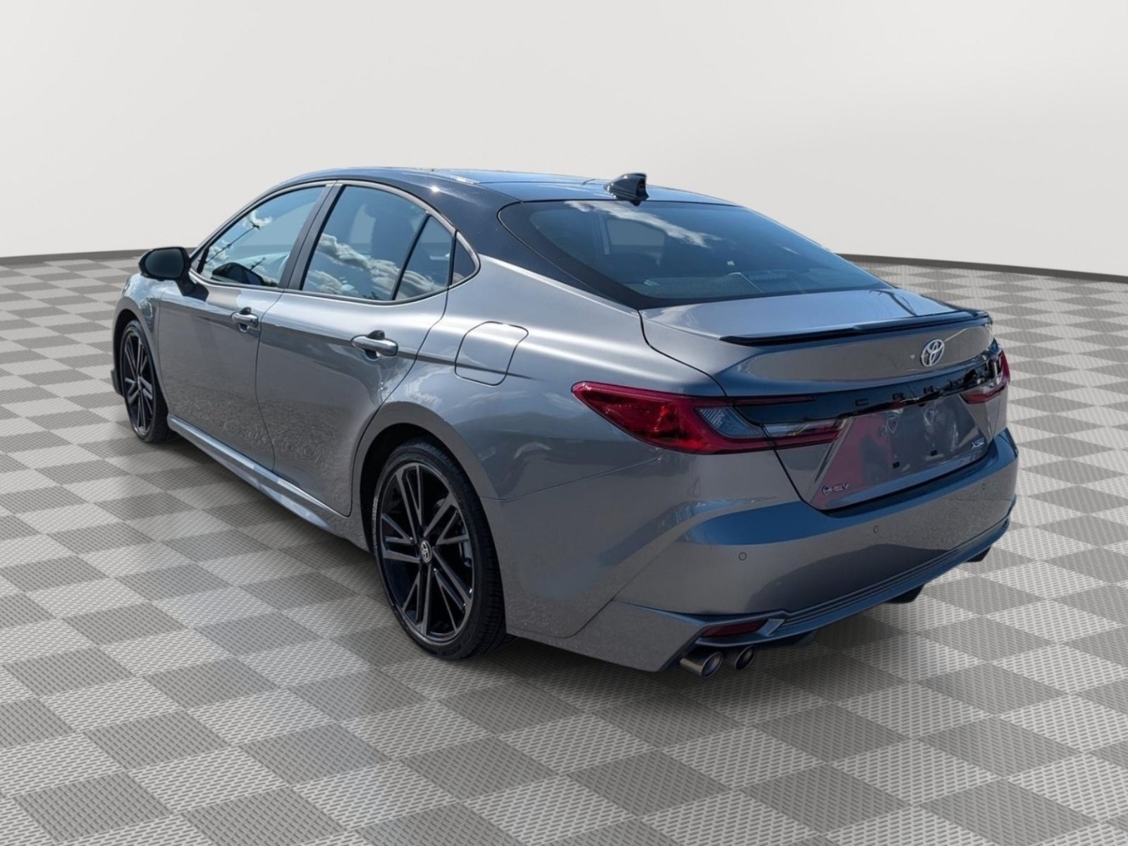 Used 2026 Toyota Camry XSE w/ Premium Plus Package FWD image 3