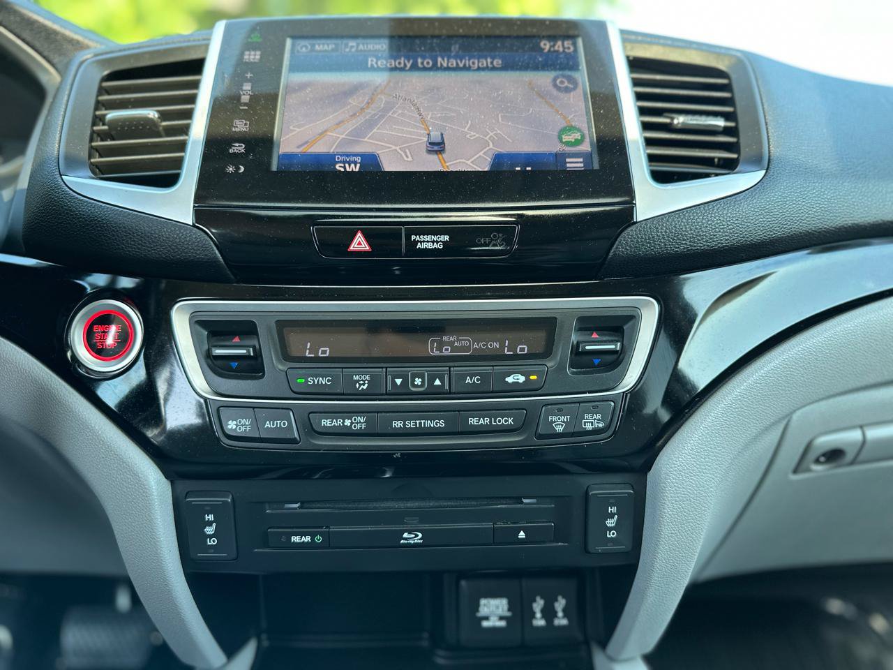 Used 2016 Honda Pilot Touring image 12