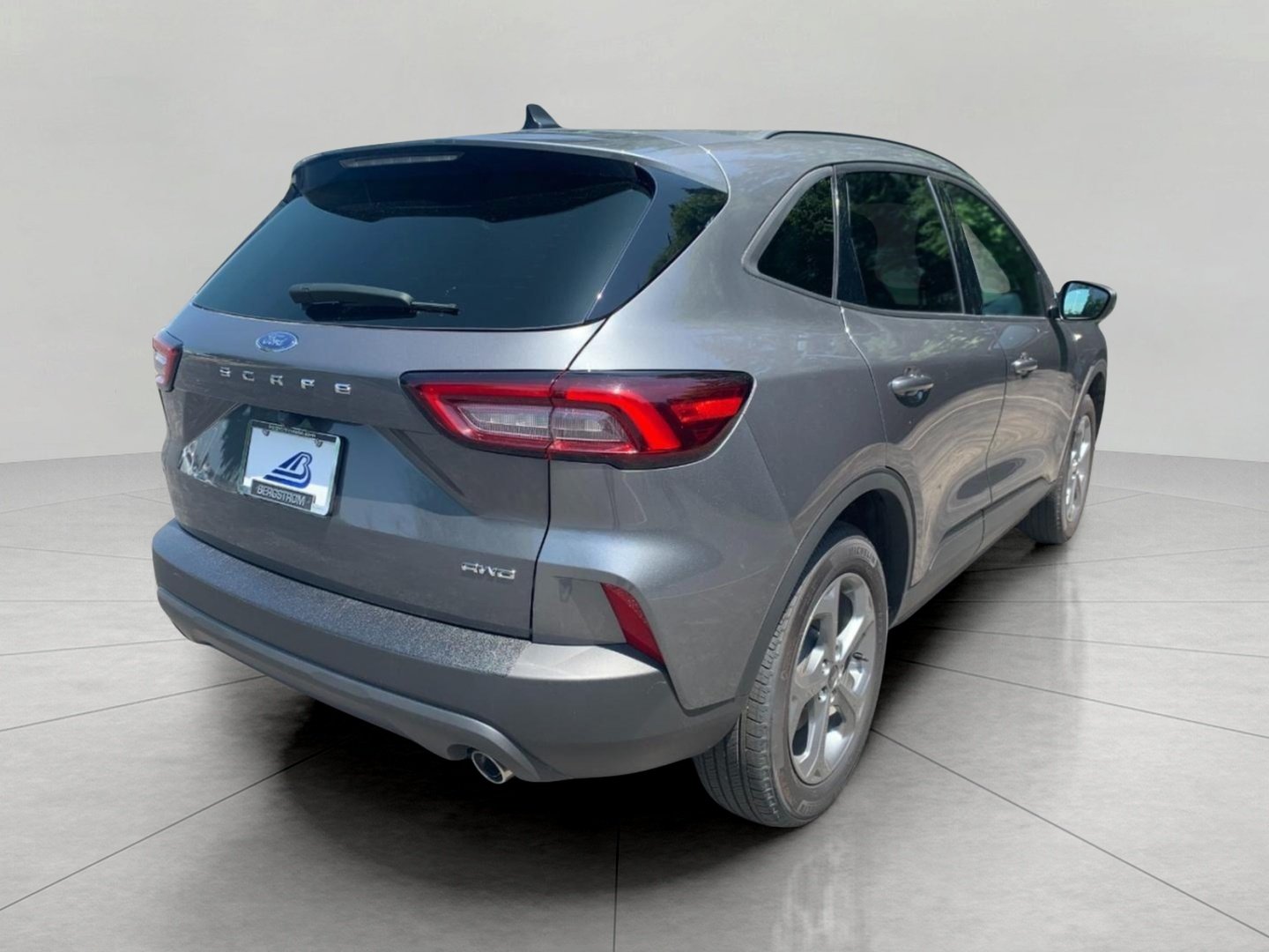 Used 2025 Ford Escape ST-Line AWD/4WD image 35