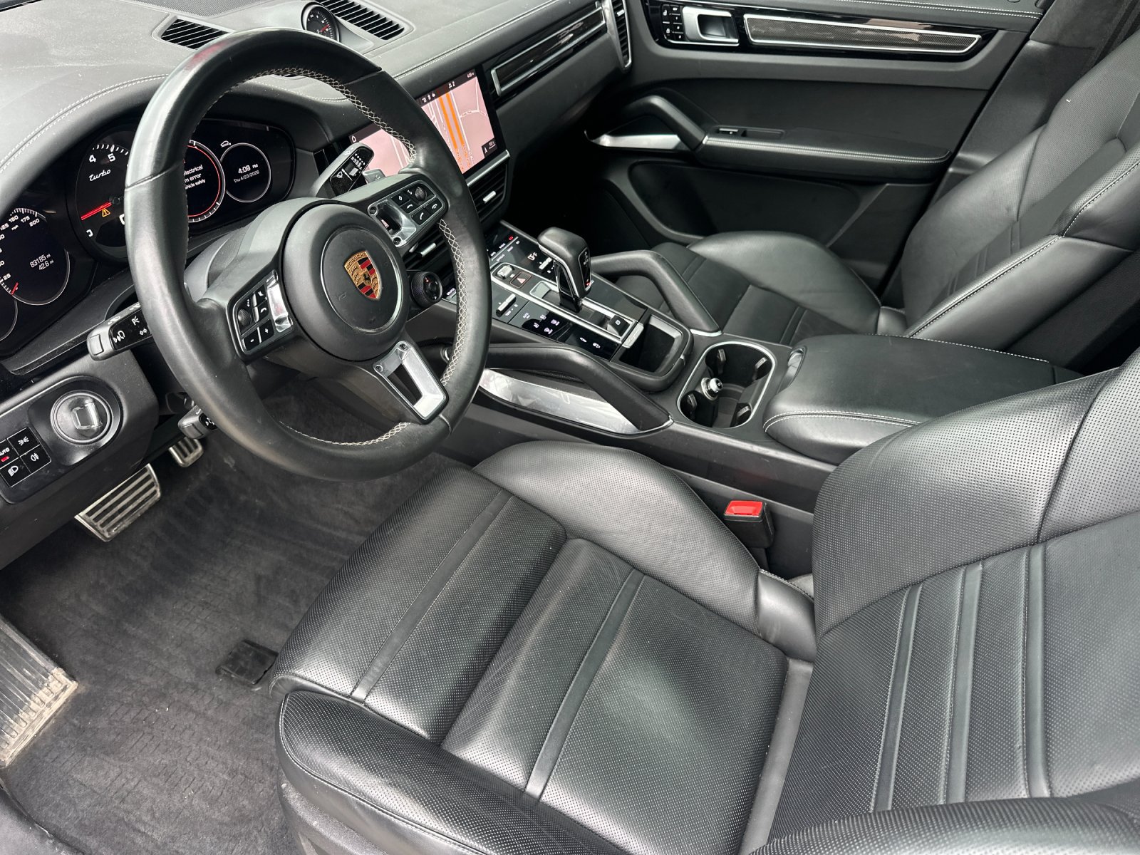 Used 2020 Porsche Cayenne Turbo AWD/4WD image 10