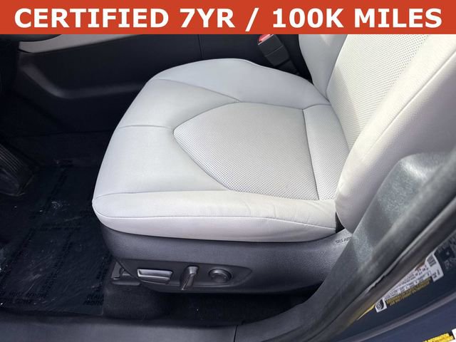 Used 2024 Toyota Grand Highlander XLE image 15