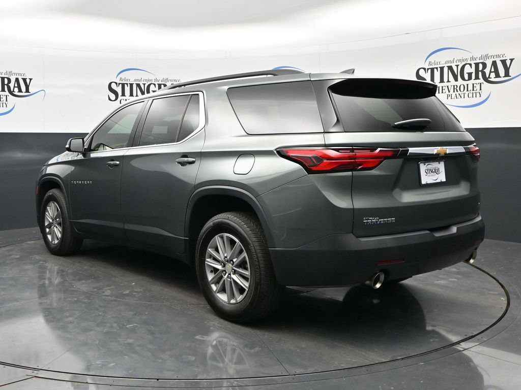 Used 2023 Chevrolet Traverse LT FWD image 5