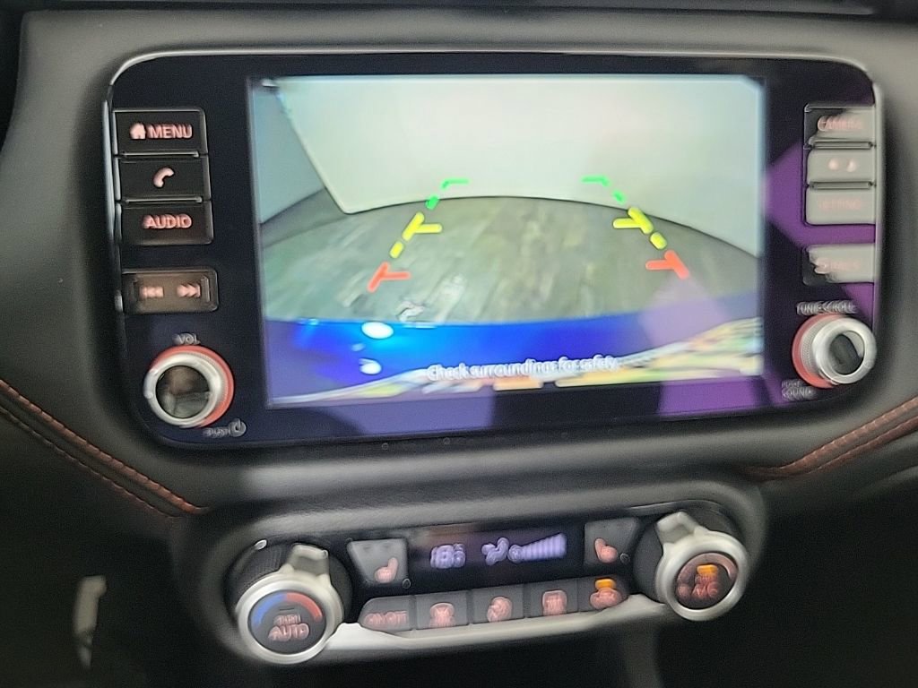 Used 2024 Nissan Versa SR image 16