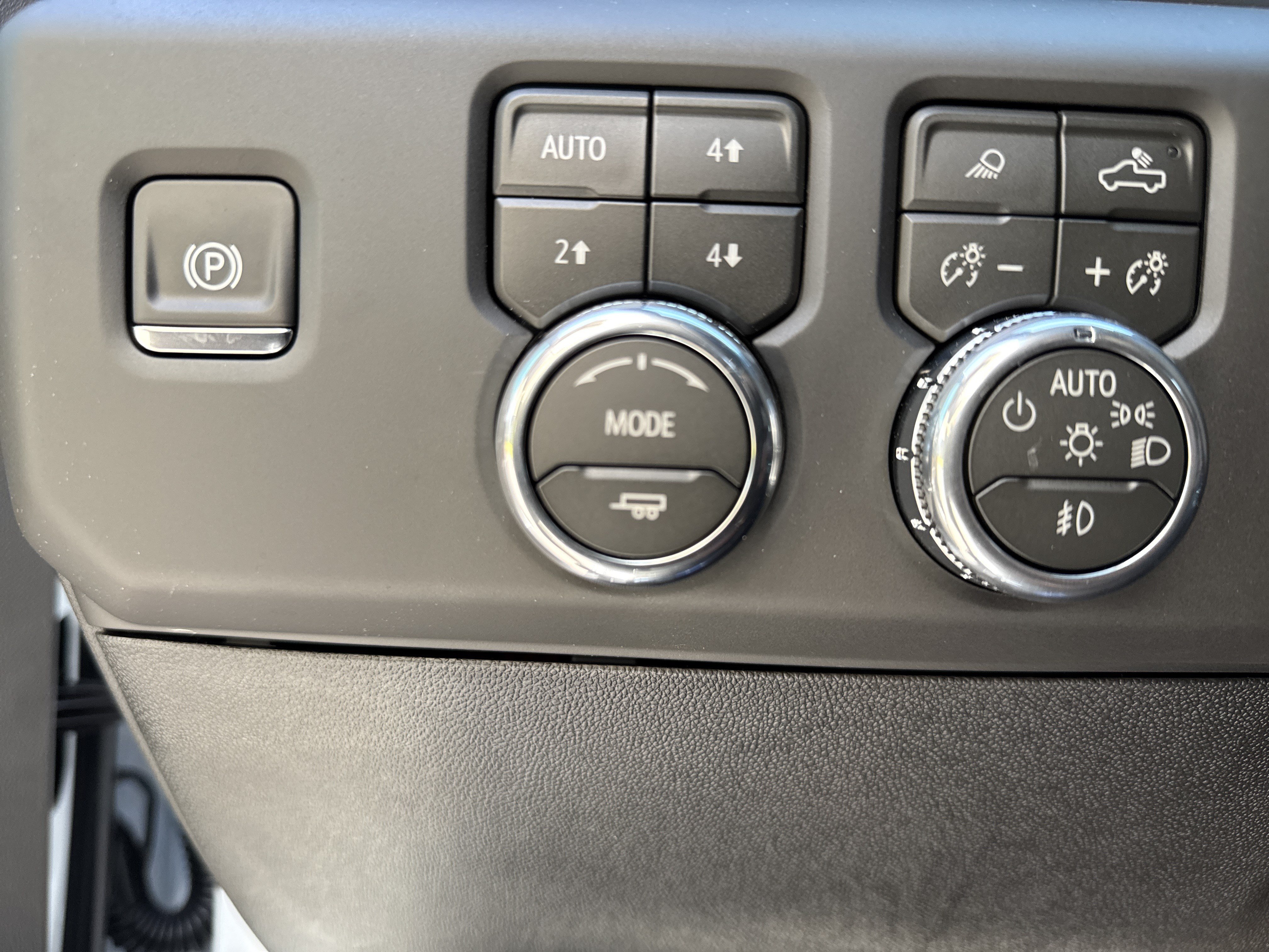 New 2026 GMC Sierra 2500 Denali Ultimate AWD/4WD image 20