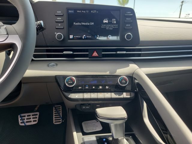 New 2026 Hyundai Elantra SEL Sport Premium FWD image 15