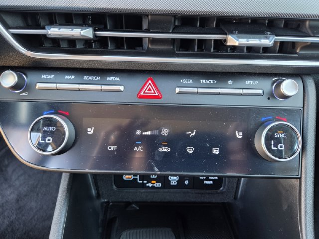 Certified 2026 Hyundai Sonata SEL FWD image 23