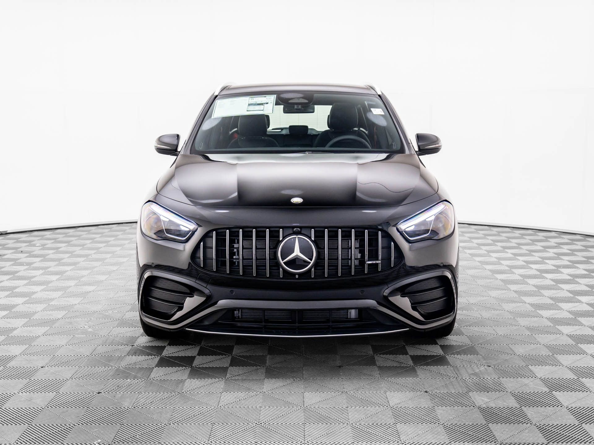 New 2026 Mercedes-Benz GLA 35 AMG 4MATIC image 10
