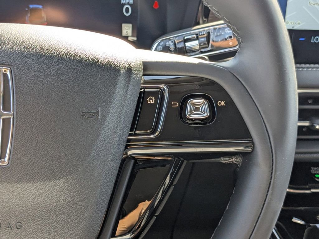 New 2025 Lincoln Corsair Grand Touring image 30