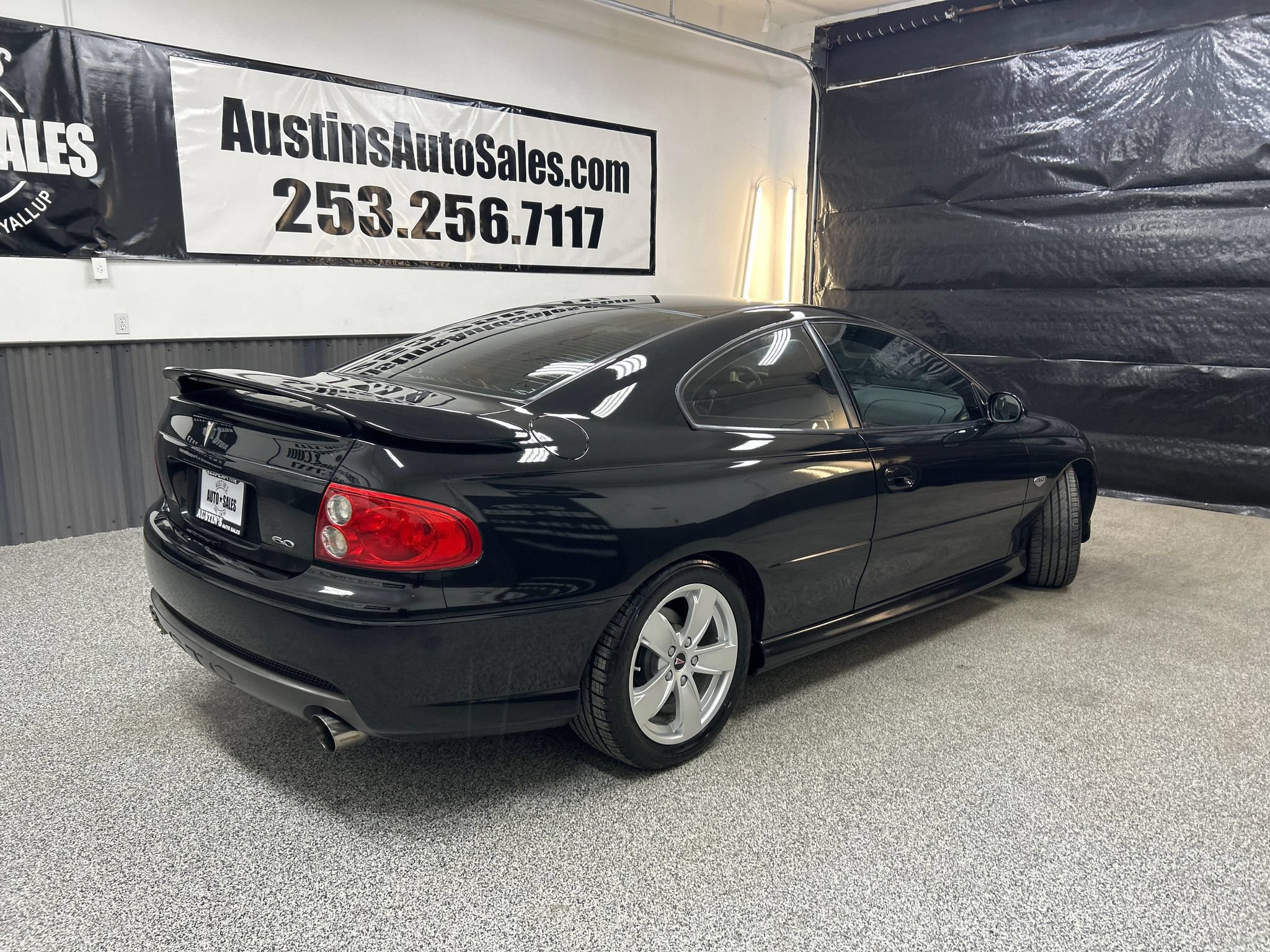 Used 2005 Pontiac GTO RWD image 6