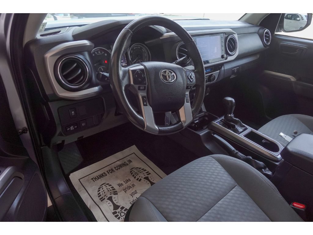 Certified 2022 Toyota Tacoma SR5 w/ Technology Package AWD/4WD image 10