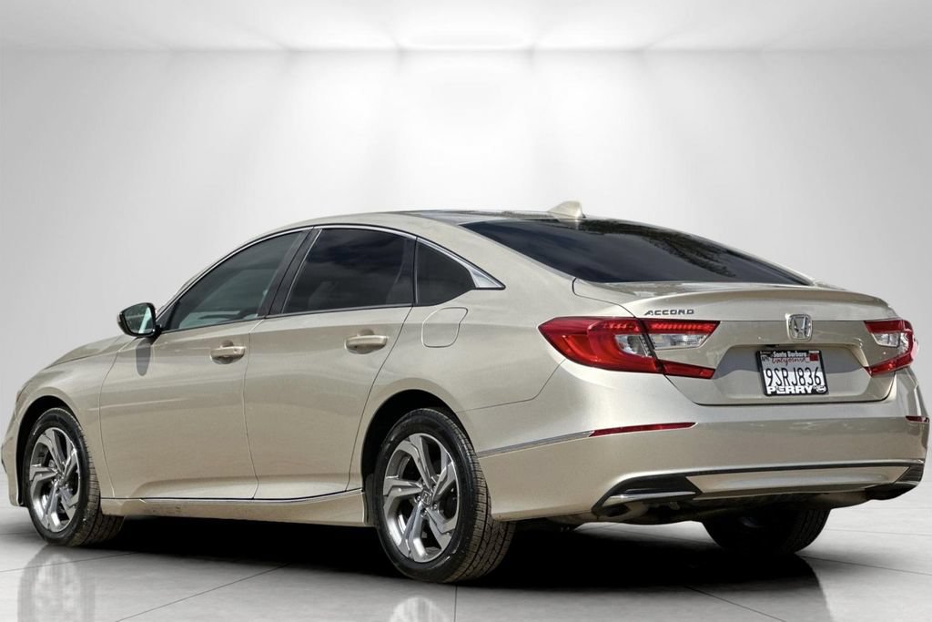 Used 2018 Honda Accord EX image 5