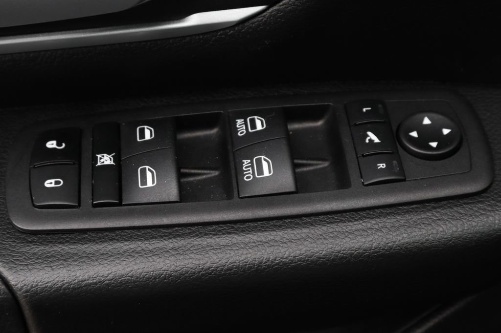 Used 2023 RAM 1500 Lone Star RWD image 19