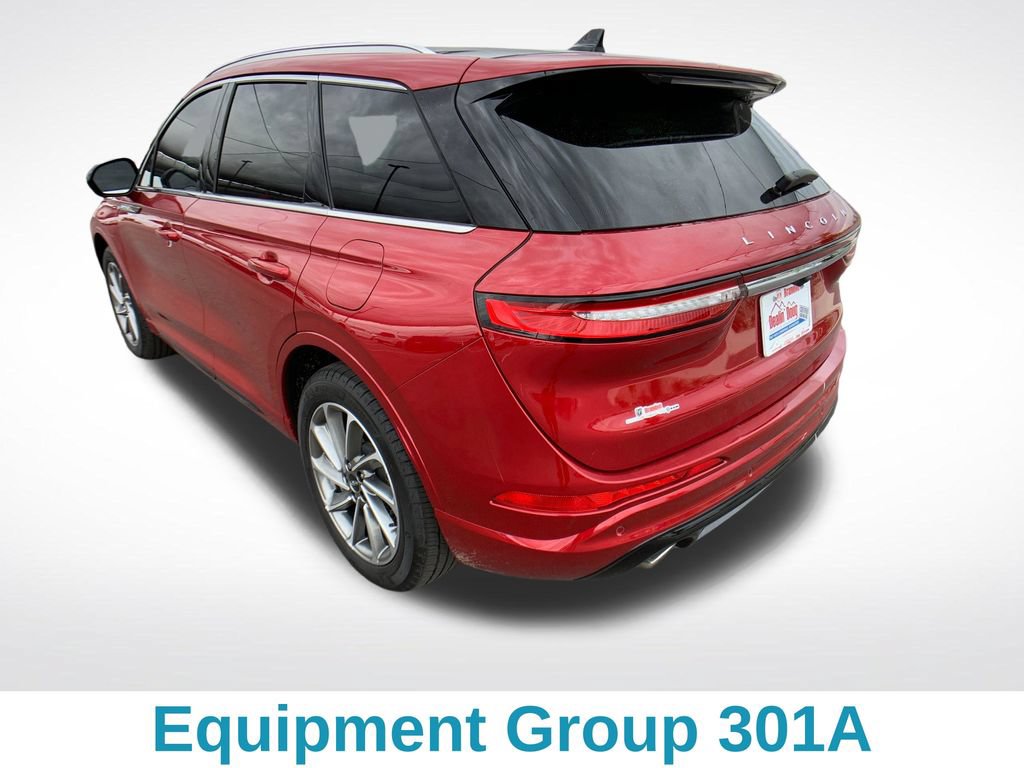 Used 2024 Lincoln Corsair Grand Touring w/ Equipment Group 301A AWD/4WD image 4