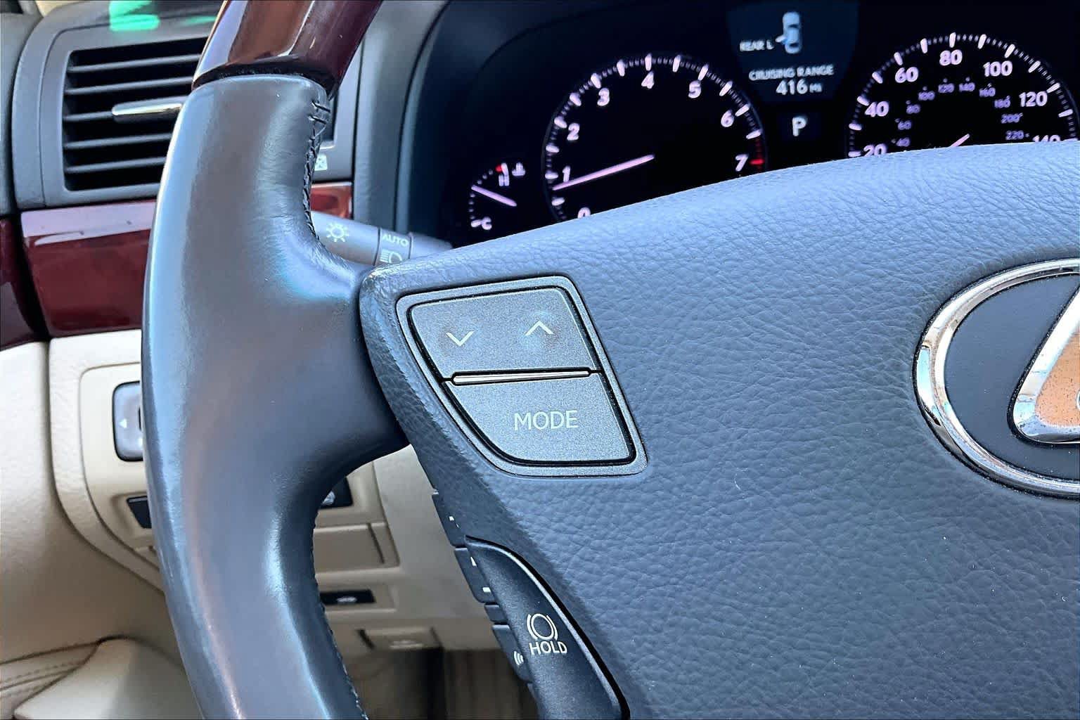 Used 2008 Lexus LS 460 RWD image 22