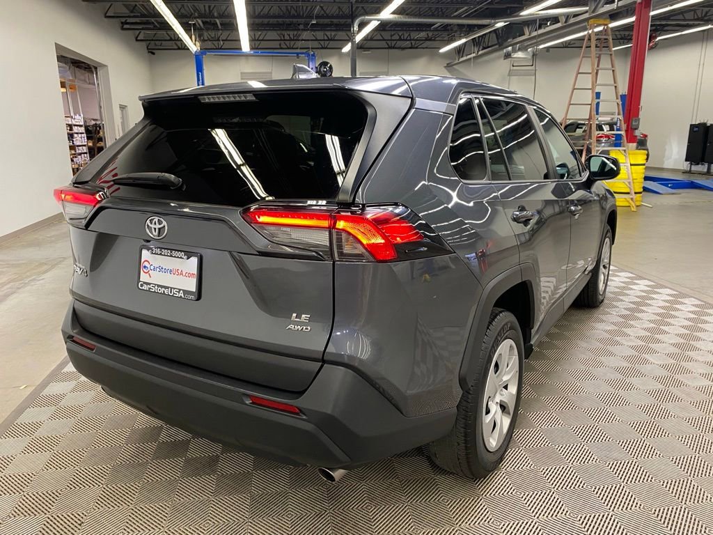 Used 2024 Toyota RAV4 LE image 15