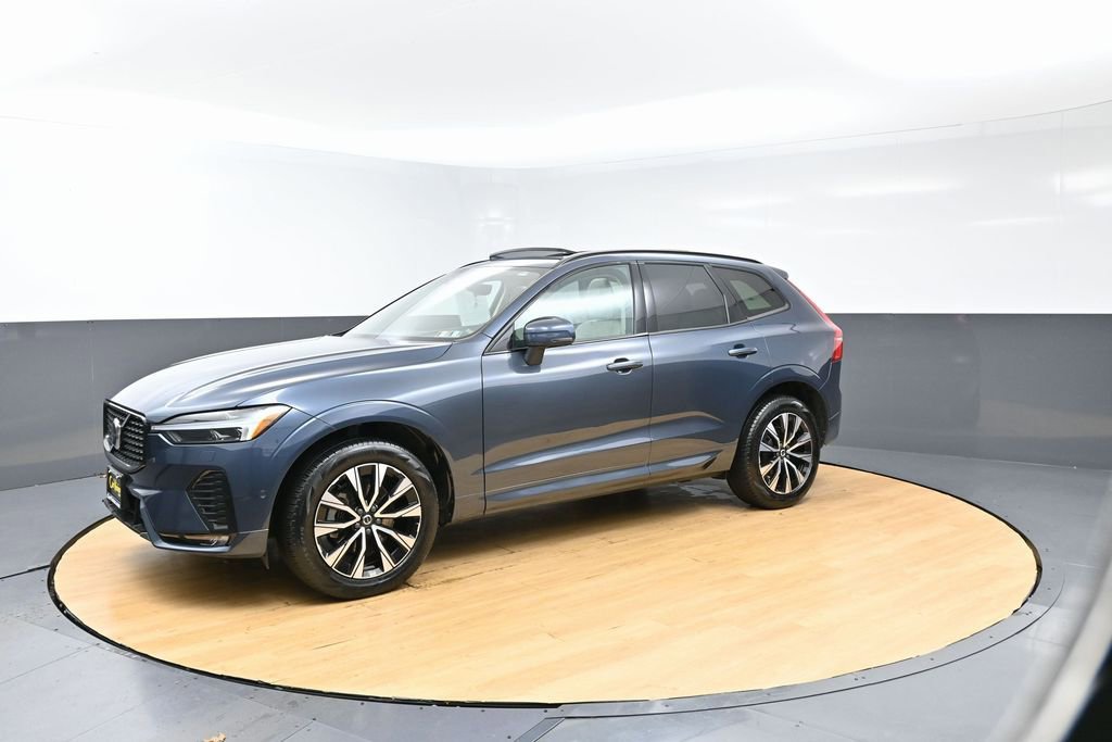 Used 2023 Volvo XC60 B5 Plus w/ Protection Package Premier image 7
