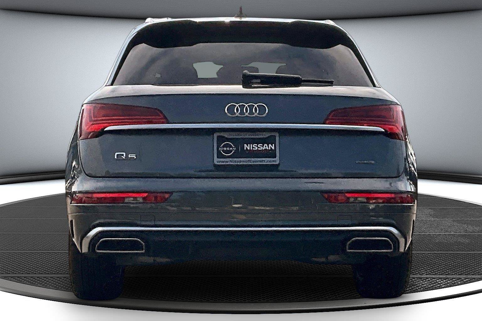 Used 2022 Audi Q5 2.0T Prestige w/ Prestige Package AWD/4WD image 6