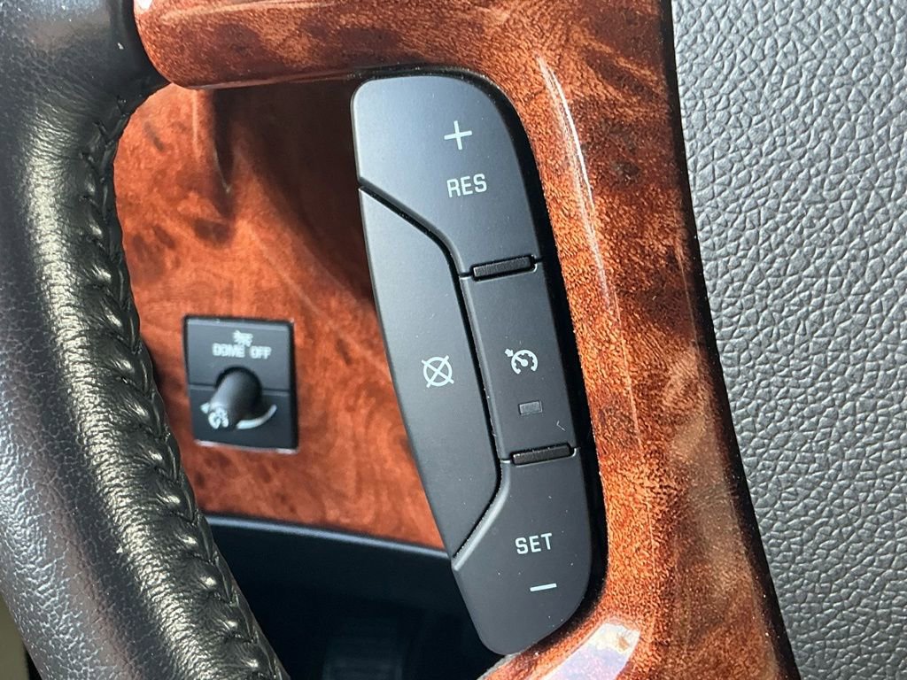 Used 2022 Chevrolet Express 2500 w/ Enhanced Convenience Package image 34