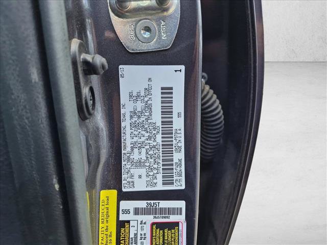 Used 2013 Toyota Tundra 2WD CrewMax w/ SR5 Pkg image 25