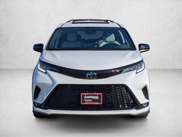 New 2026 Toyota Sienna XSE FWD image 6