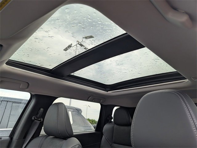 New 2025 Mitsubishi Outlander SE image 13